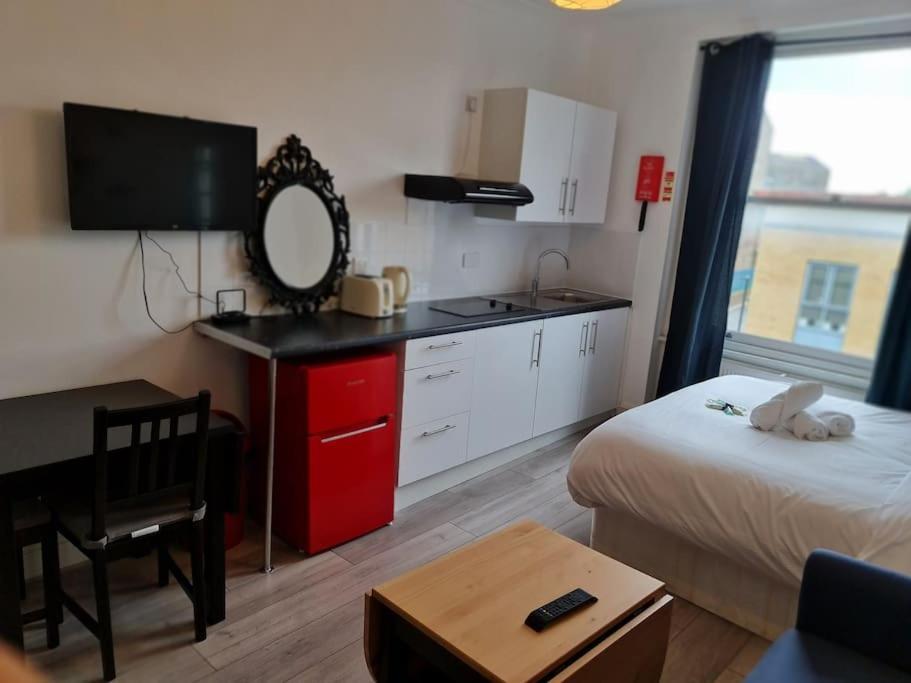 Chic & Modern Studio In Caledonian Rd ロンドン エクステリア 写真