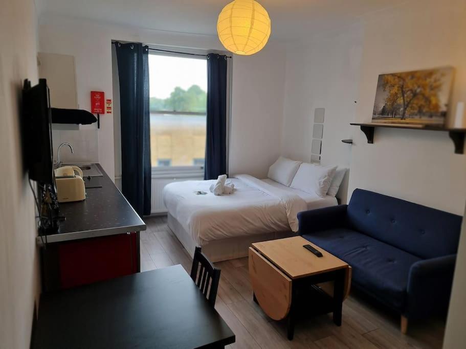Chic & Modern Studio In Caledonian Rd ロンドン エクステリア 写真